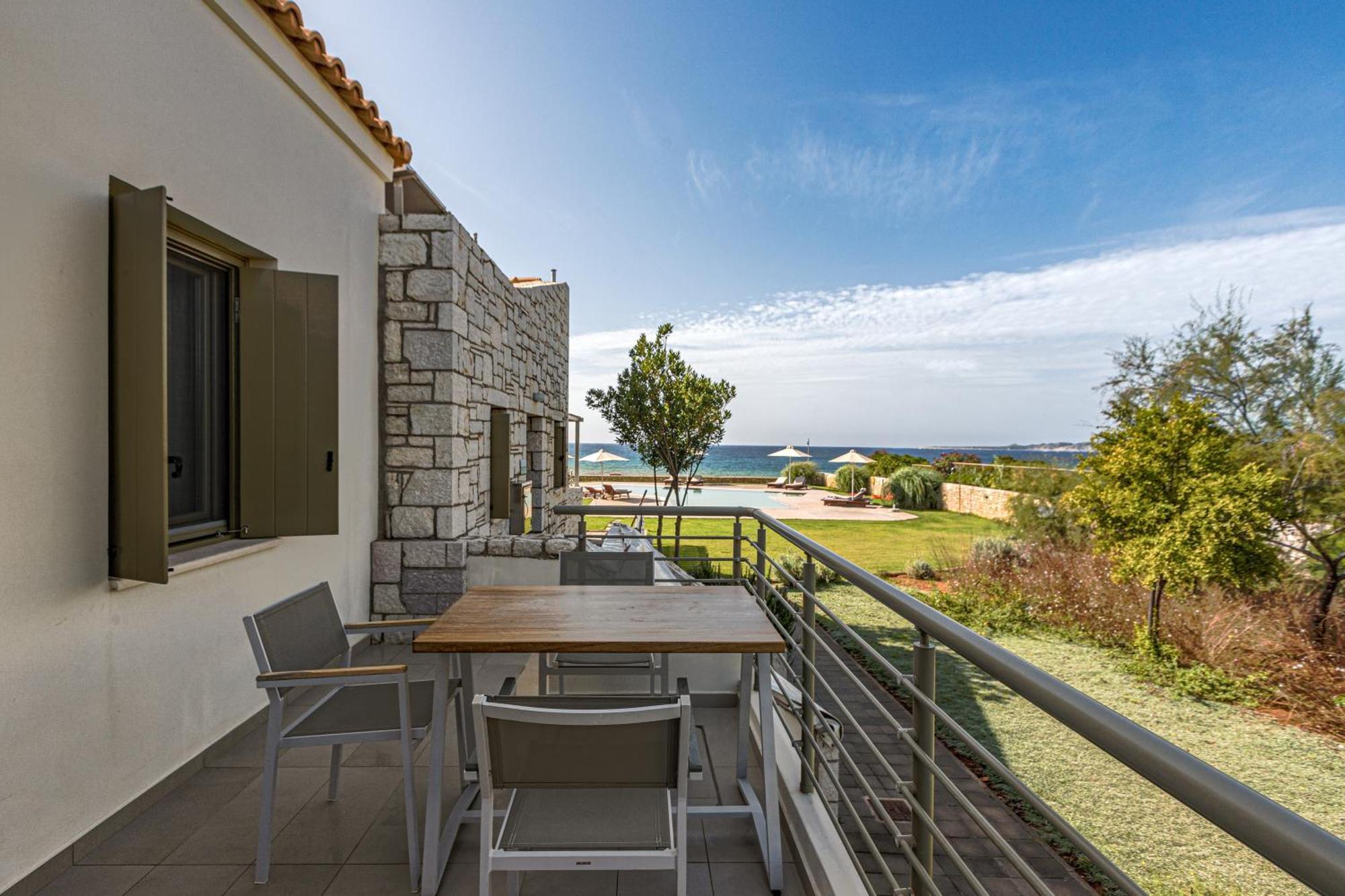 Callisto Seaside Homes & Suites Marathopoli Exterior photo